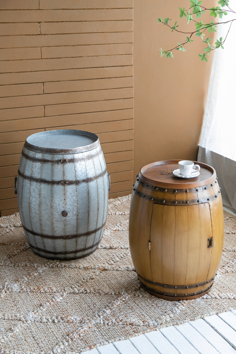 20.5x20.5x24' Drum Side Table