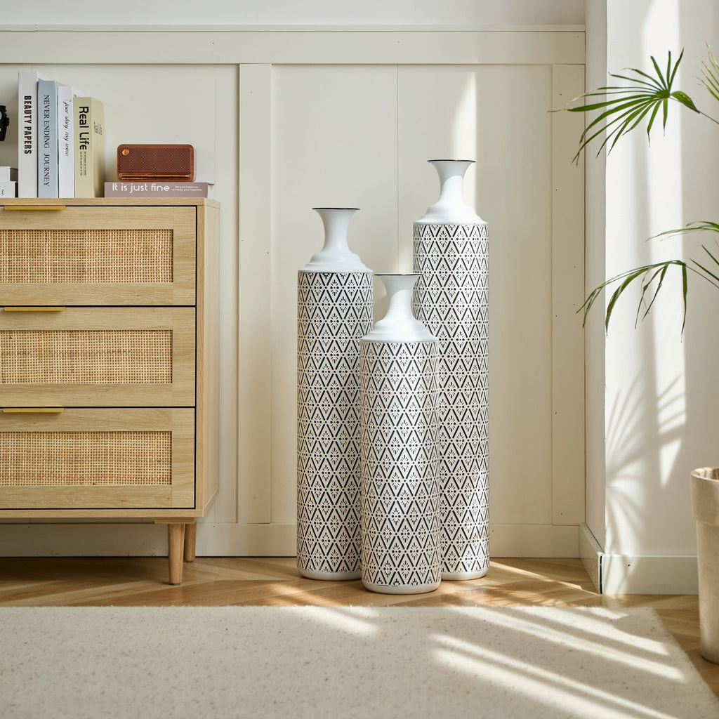 Modern Floor Vase Set – White & Black Metal Vases with Geometric Pattern – 3-Piece Home Decor Set in 24.8 in, 29.13 in & 33.85 in Heights
