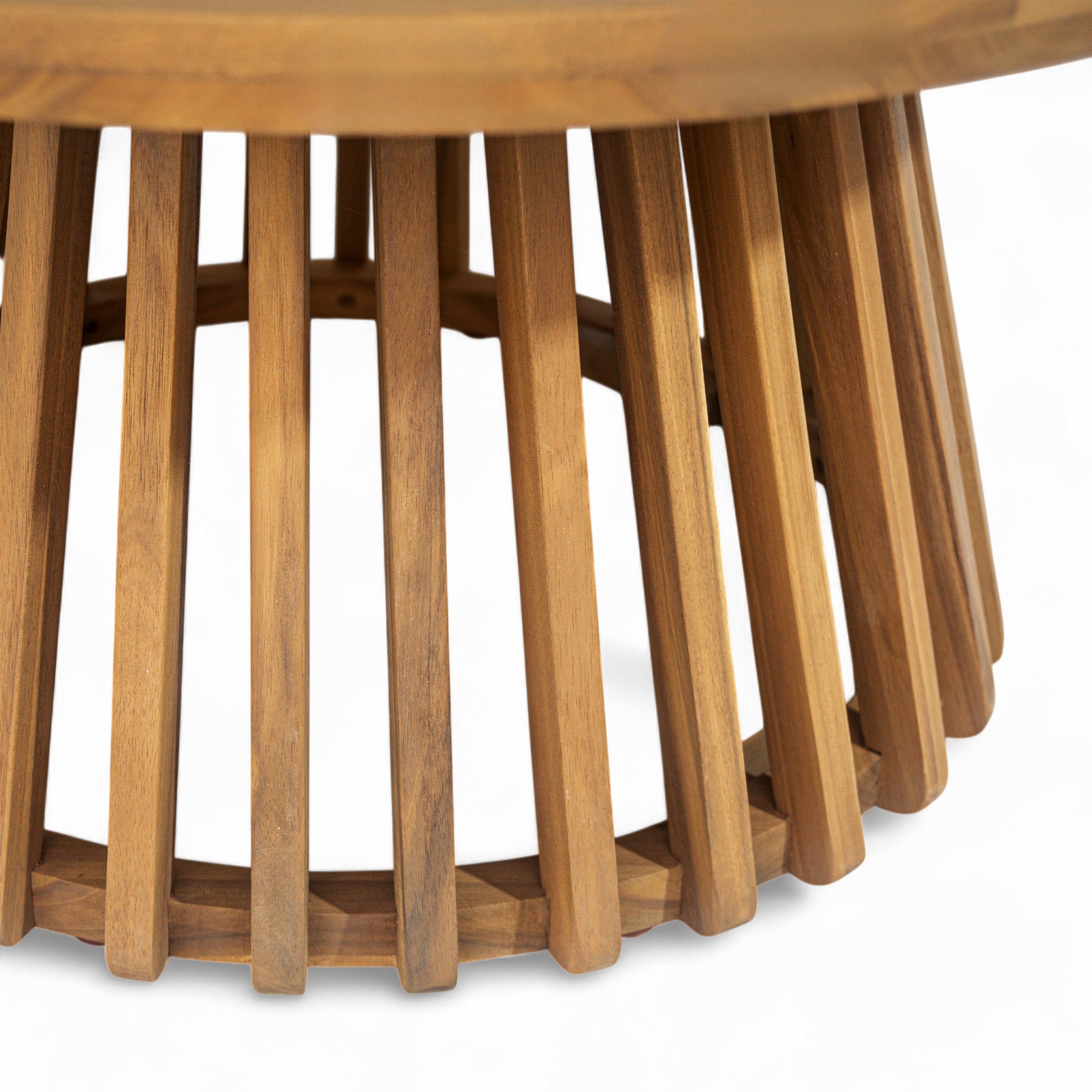 PATIO FURNITRE SETS : CLAREMONT 3 SEATER DAYBED + ACACIA WOOD TABLE