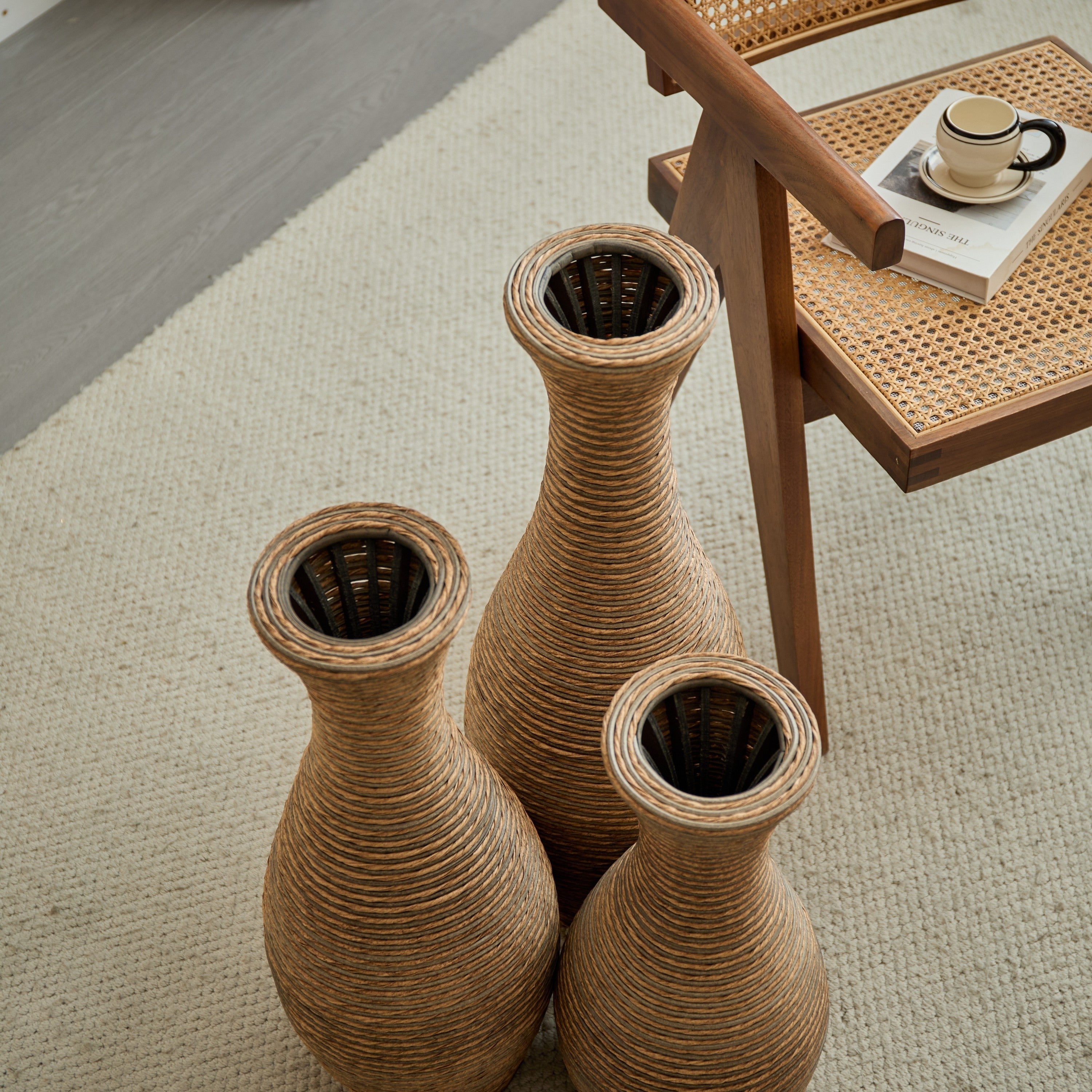 3-Piece Artificial Rattan Floor Vase Set – Decorative Accent for Living Room, Hallway & Entryway, Ideal for Dried or Silk Flower Arrangements, Beige