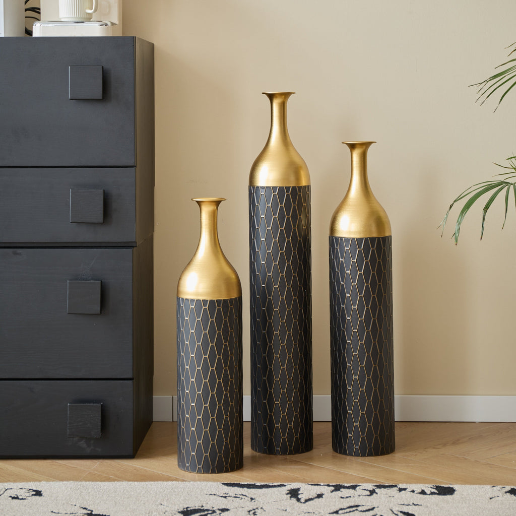 Elegant Floor Vase Set – Gold & Black Metal Decorative Vases – 3-Piece Set for Floral Display, Wedding & Gift Décor
