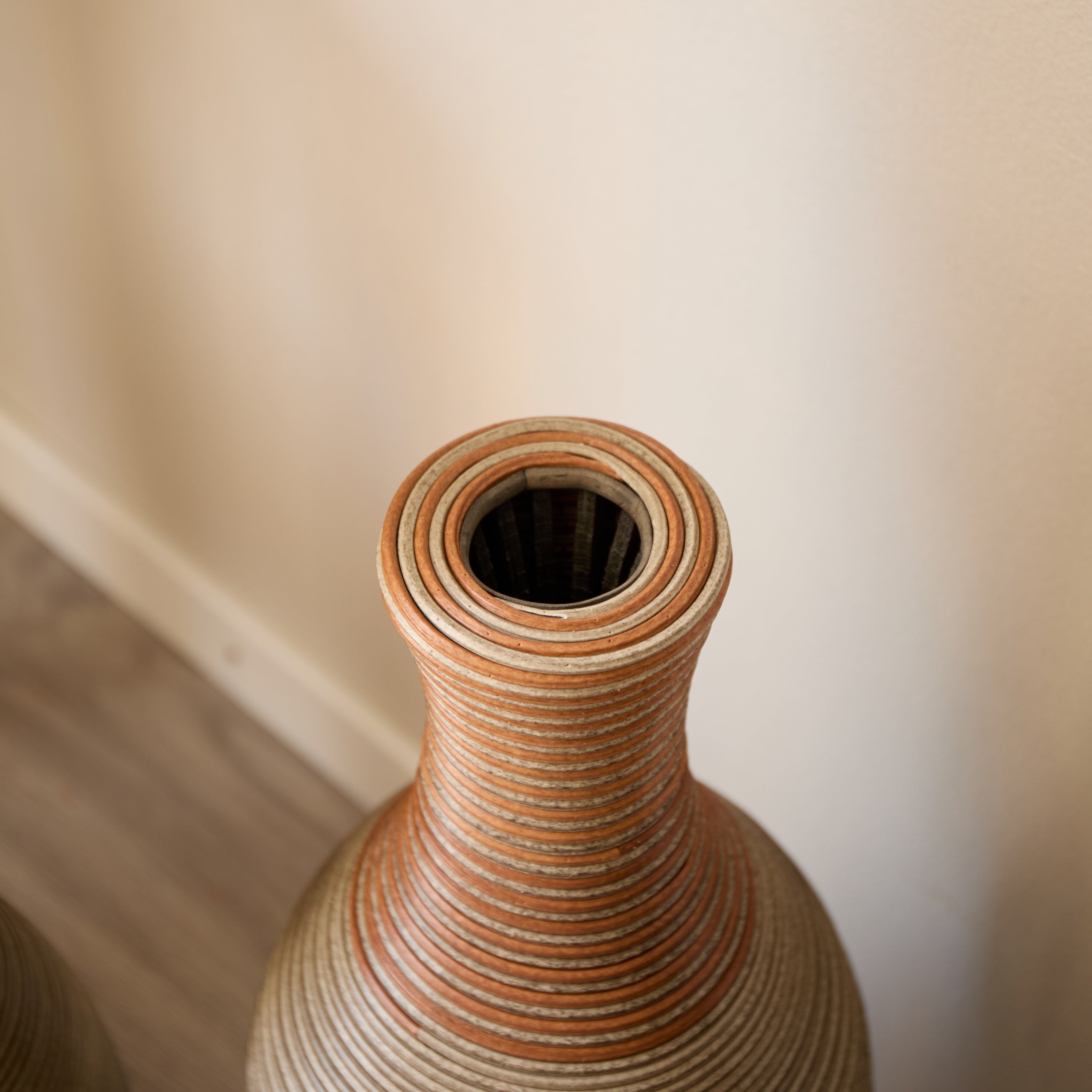 Desktop Vase, Brown Decorative Floor Vase, Classic and Neat Floor Vase, High Independent Flower Stand, Artificial Vine Vase, PVC Floor Vase, Home Decoration Flower Stand Set of 3 pieces