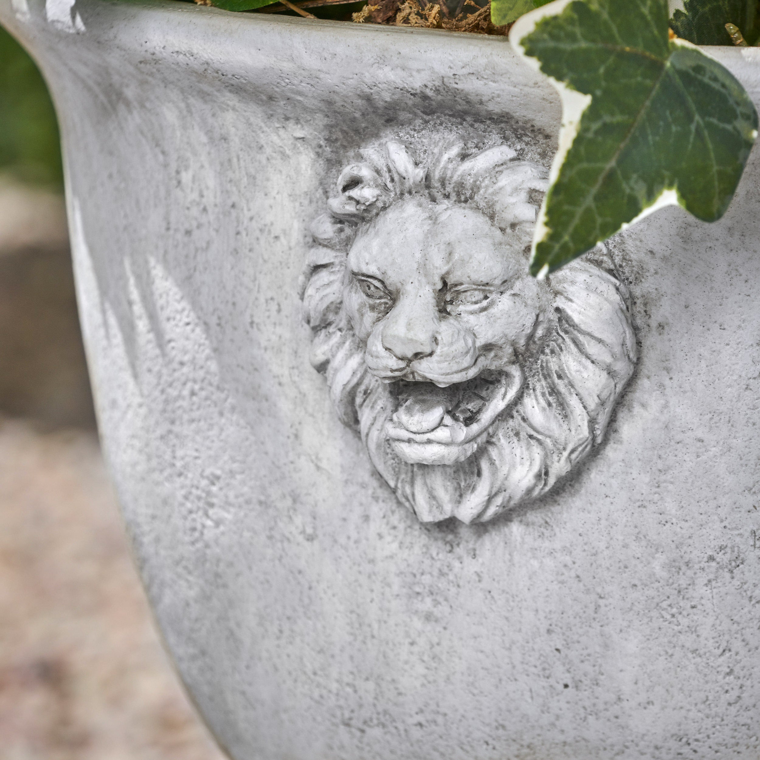 MGO GARDEN URN PLANTER