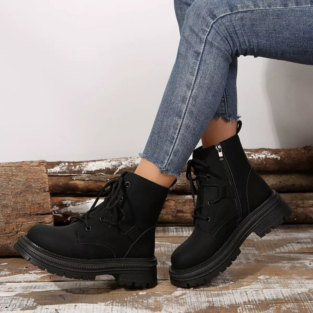 Round Toe Lace Up Platform Boots