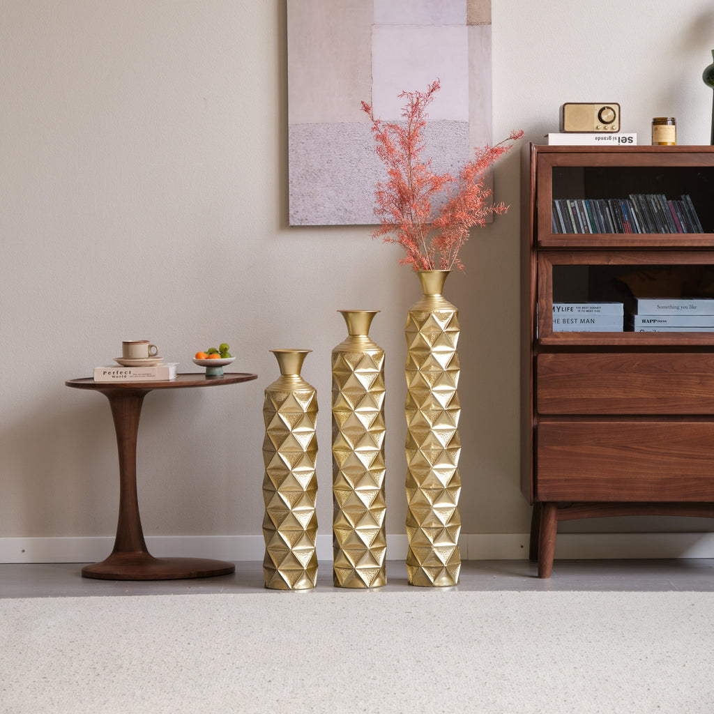 Metal Decorative Vase High Distress Metal Center Vase With 3D Triangle Pattern, Set Of 3 Vases for Home Decoration 33.5', 29.5', 25.2'High, Gold
