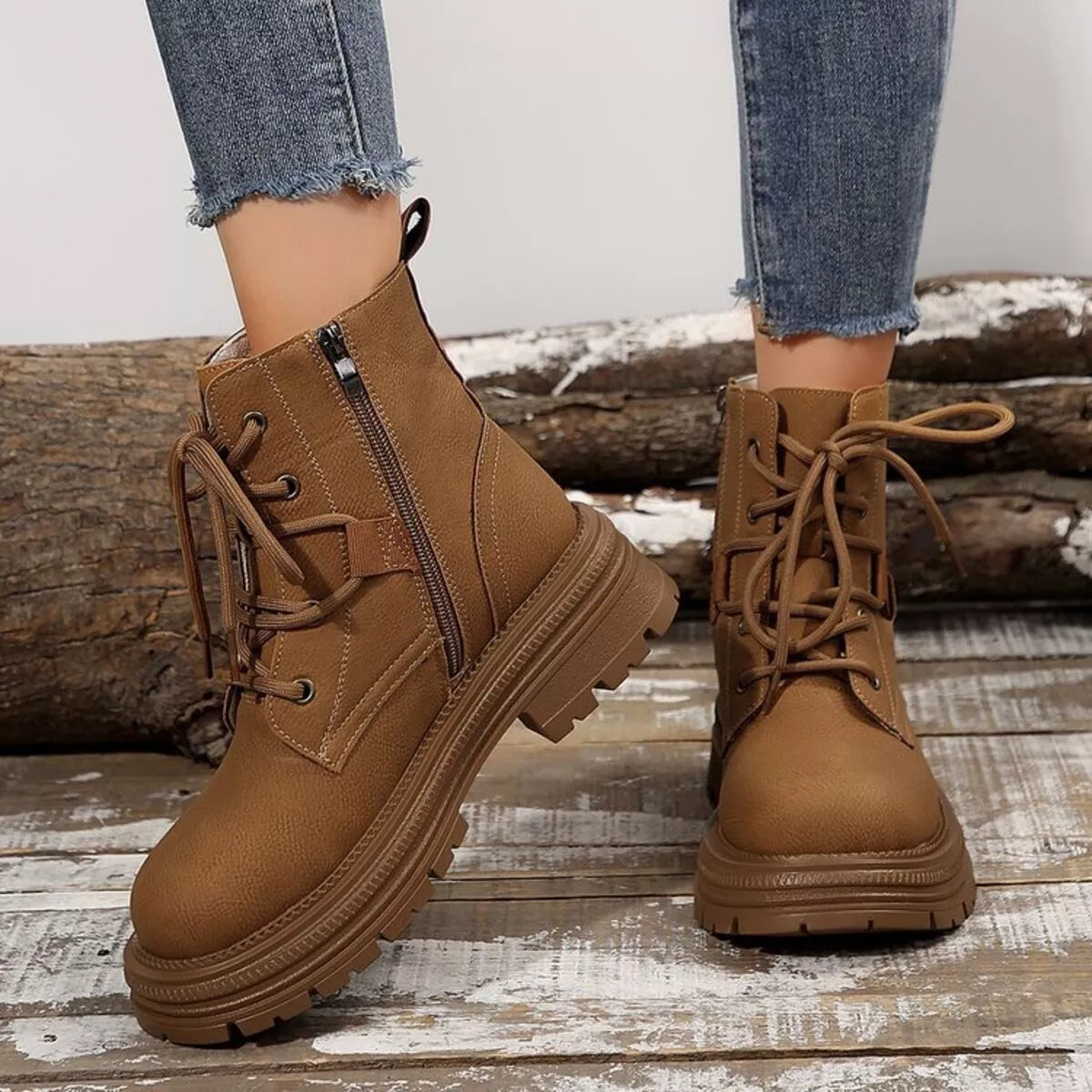 Round Toe Lace Up Platform Boots