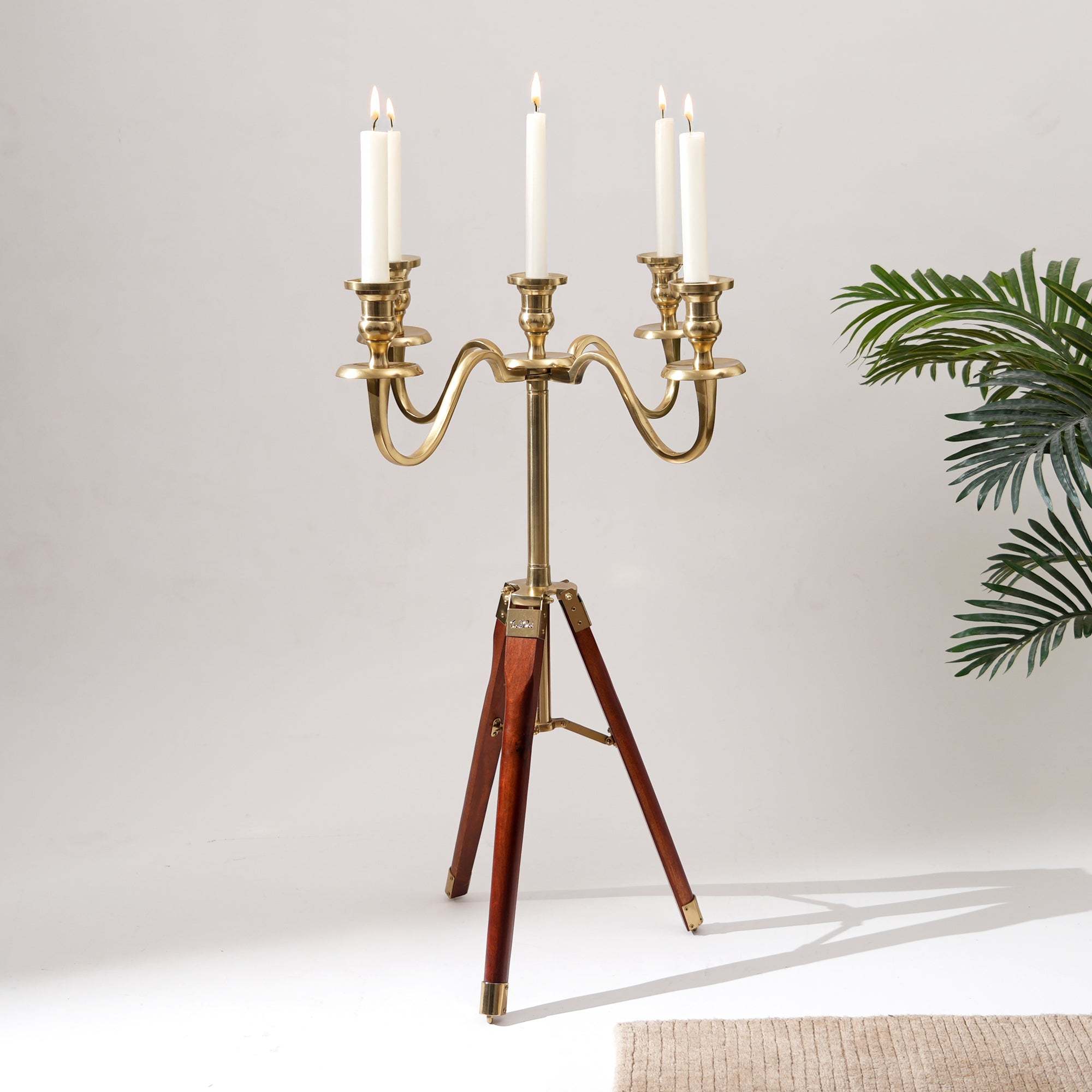 Elegant Tripod Candle Holder – Gold Polished Aluminum with Wood Detailing (17x17x31')