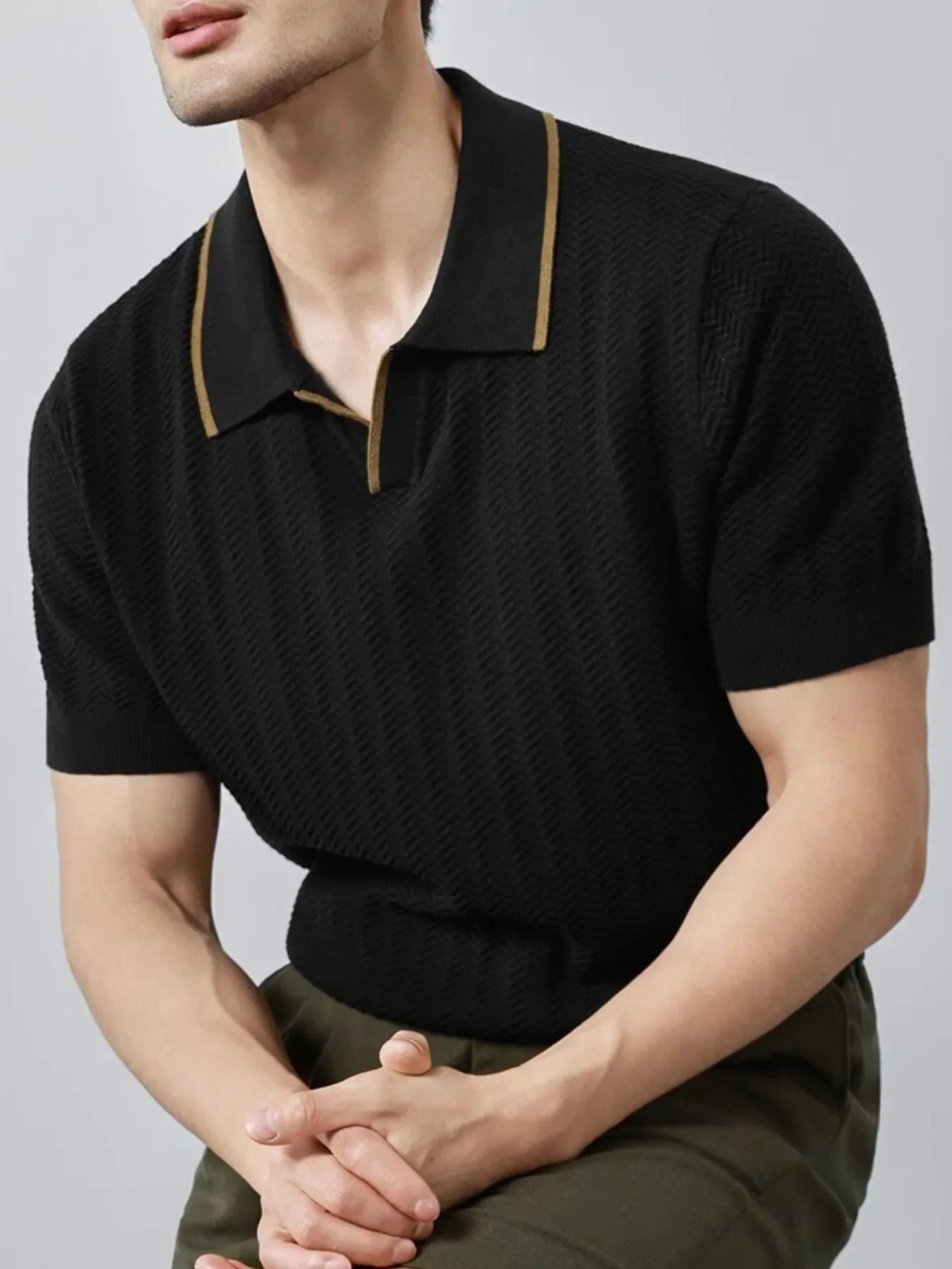 Textured Contrast Trim Short Sleeve Polo