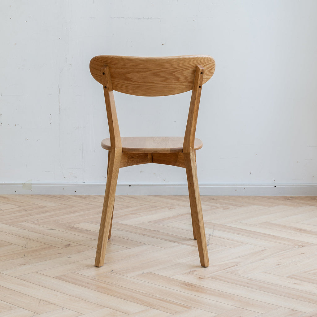FAS Grade Oak Dining Chair Natural Wood Made in North America Solid and Simple Design 46.5 * 54 * 80cm