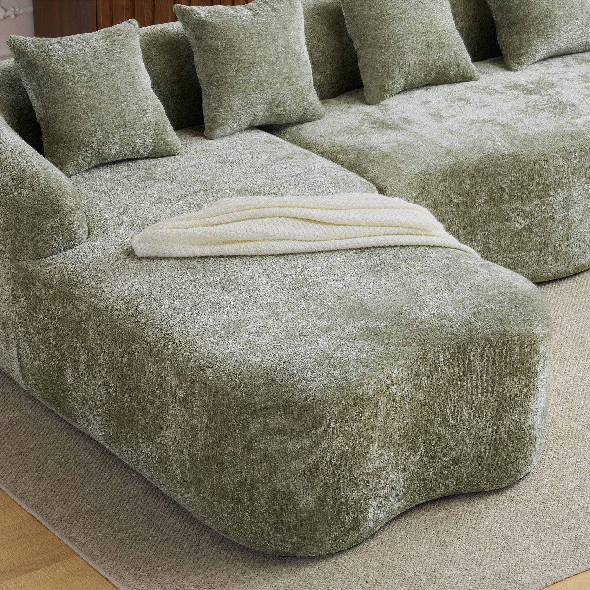 Full Compression L-Shape Sectional Sofa with Curved Chaise, Green Modular Chenille Couch, High-Density for Apartment Living Room