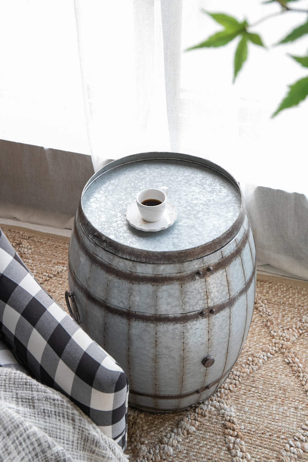 22.5x22.5x26' Drum Side Table