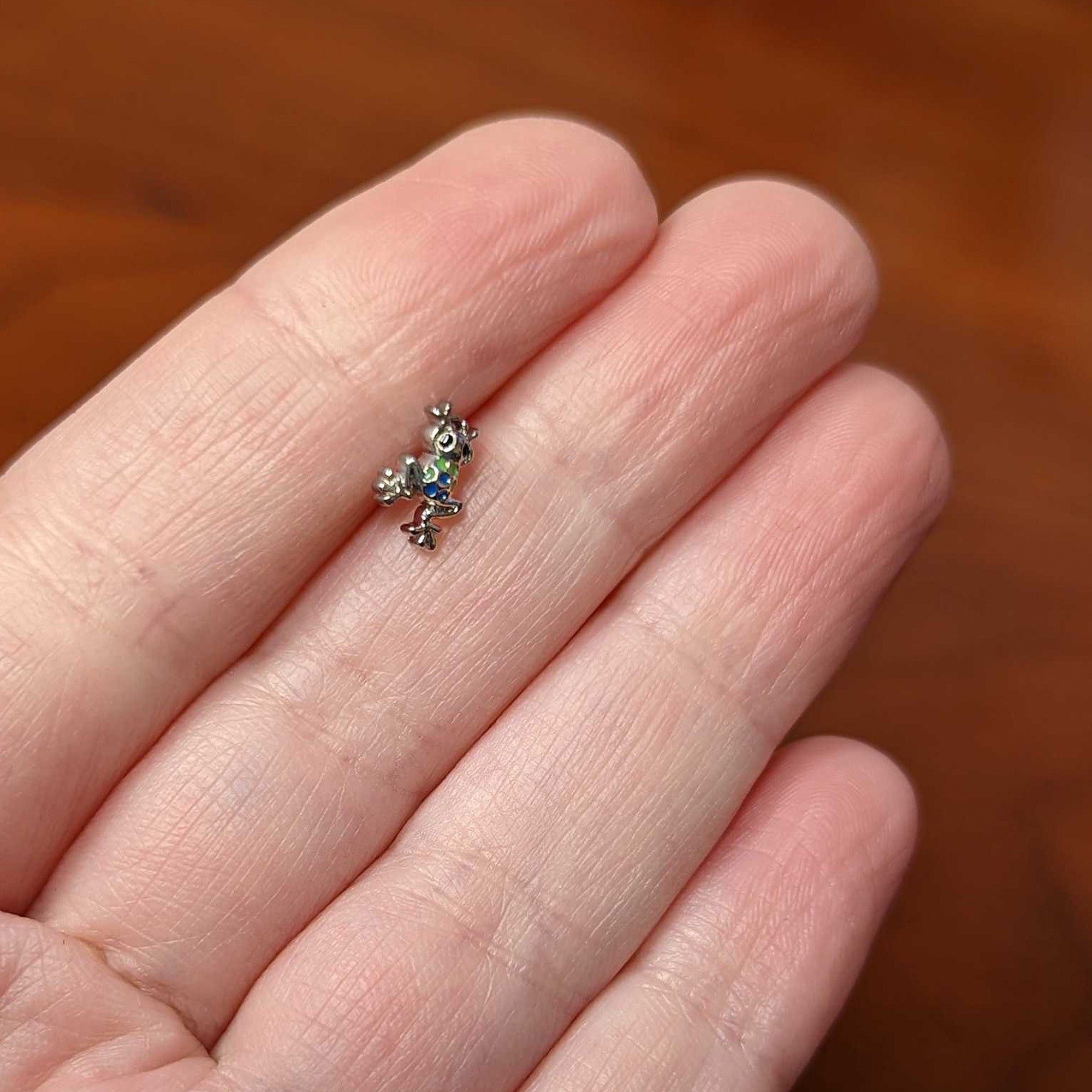 16G 1/4 Black Gem Polka Dot Frog Cartilage Tragus Earring