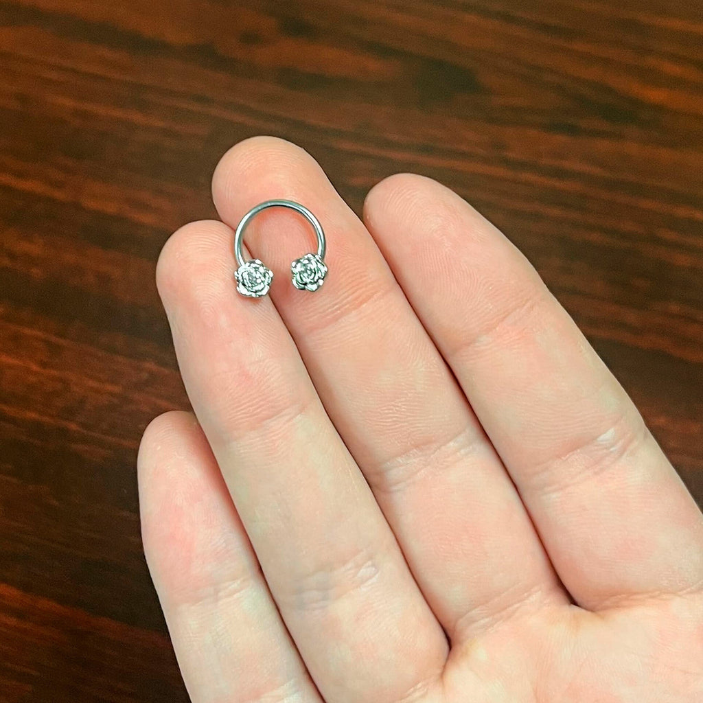 16G 3/8 Textured Blooming Flowers Horseshoe Circular Barbell