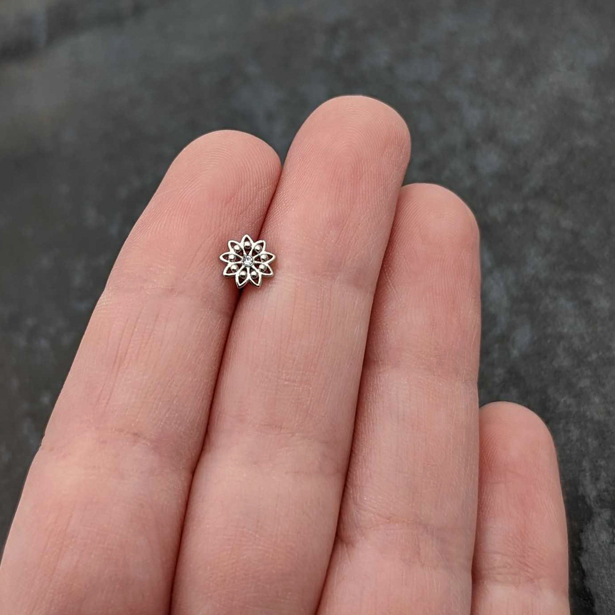 16G 5/16 Clear Gem Starry Flower Labret Monroe Tragus