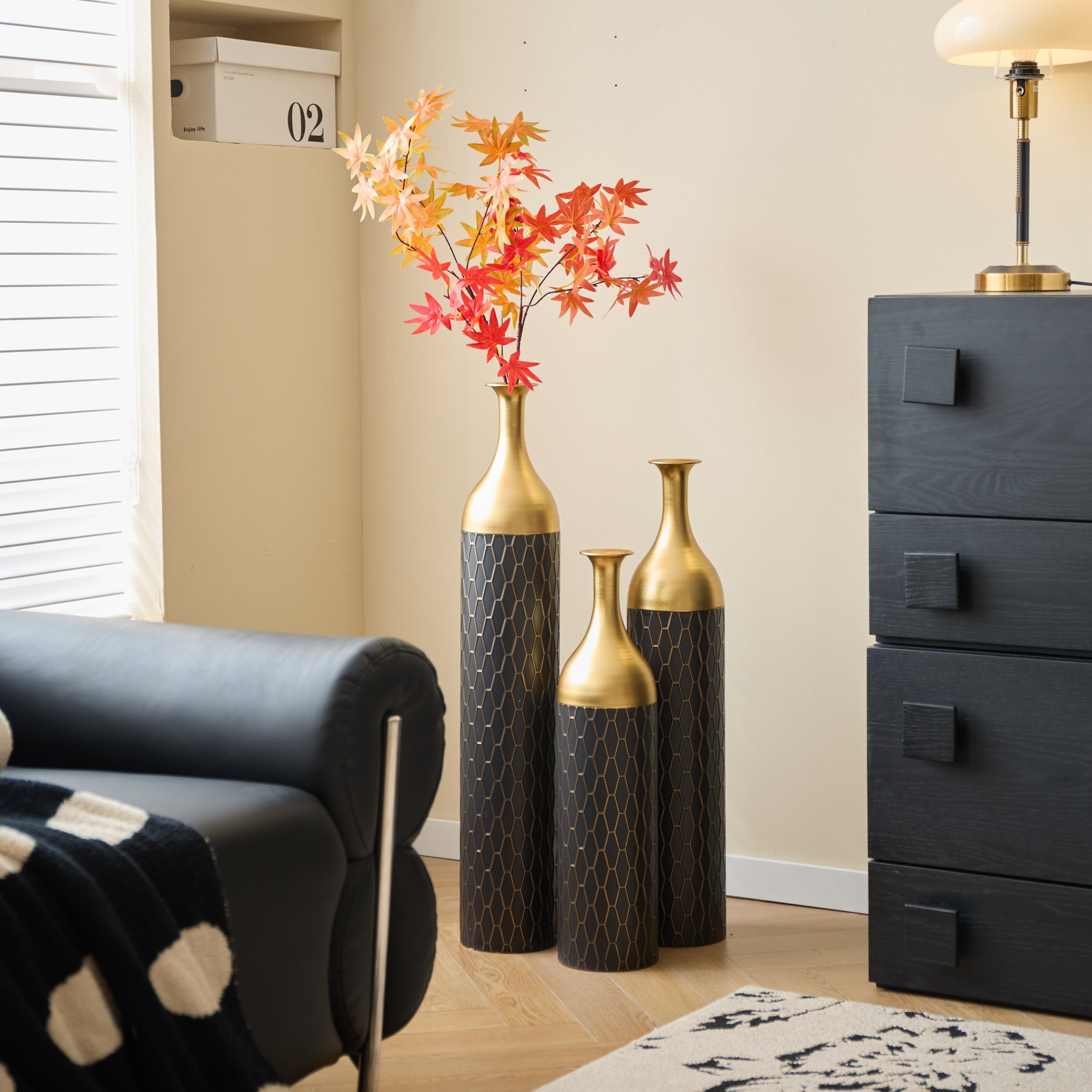 Elegant Floor Vase Set – Gold & Black Metal Decorative Vases – 3-Piece Set for Floral Display, Wedding & Gift Décor