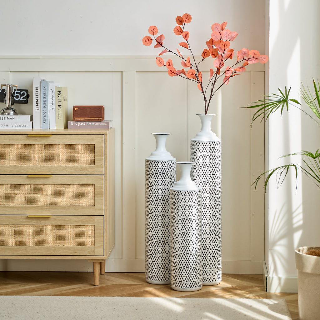 Modern Floor Vase Set – White & Black Metal Vases with Geometric Pattern – 3-Piece Home Decor Set in 24.8 in, 29.13 in & 33.85 in Heights