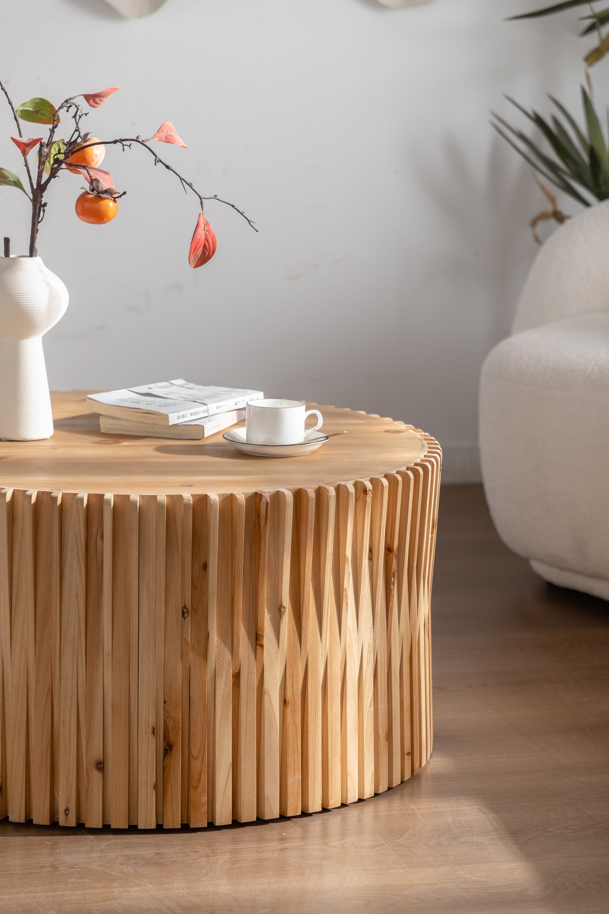 31.5" Retro Fashion Style Cylindrical Coffee Table with Vertical Texture Relief Design,Suitable for Living Room,Office,and Dining Room