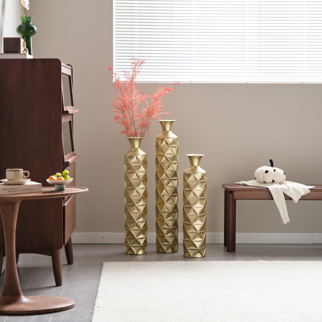 Metal Decorative Vase High Distress Metal Center Vase With 3D Triangle Pattern, Set Of 3 Vases for Home Decoration 33.5', 29.5', 25.2'High, Gold