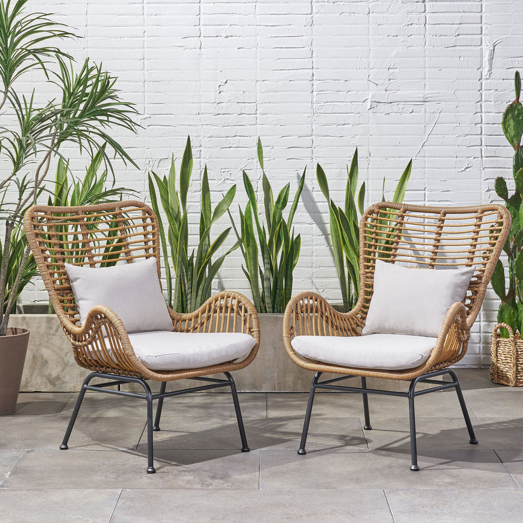Outdoor Rattan Accent Chair with metal Legs, Brown