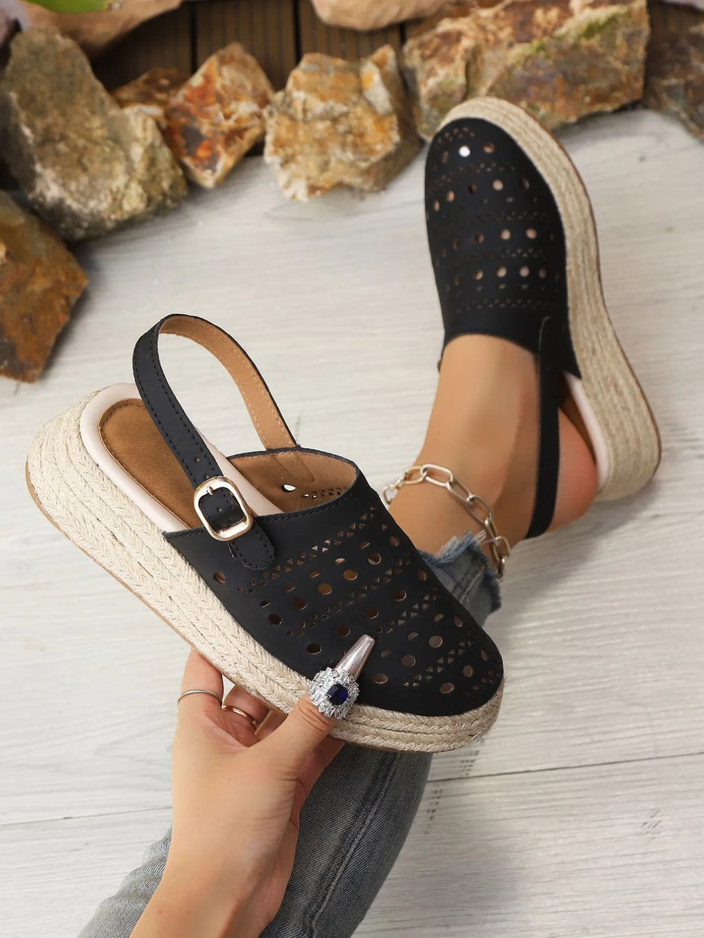 Hollow Out Platform Sandals