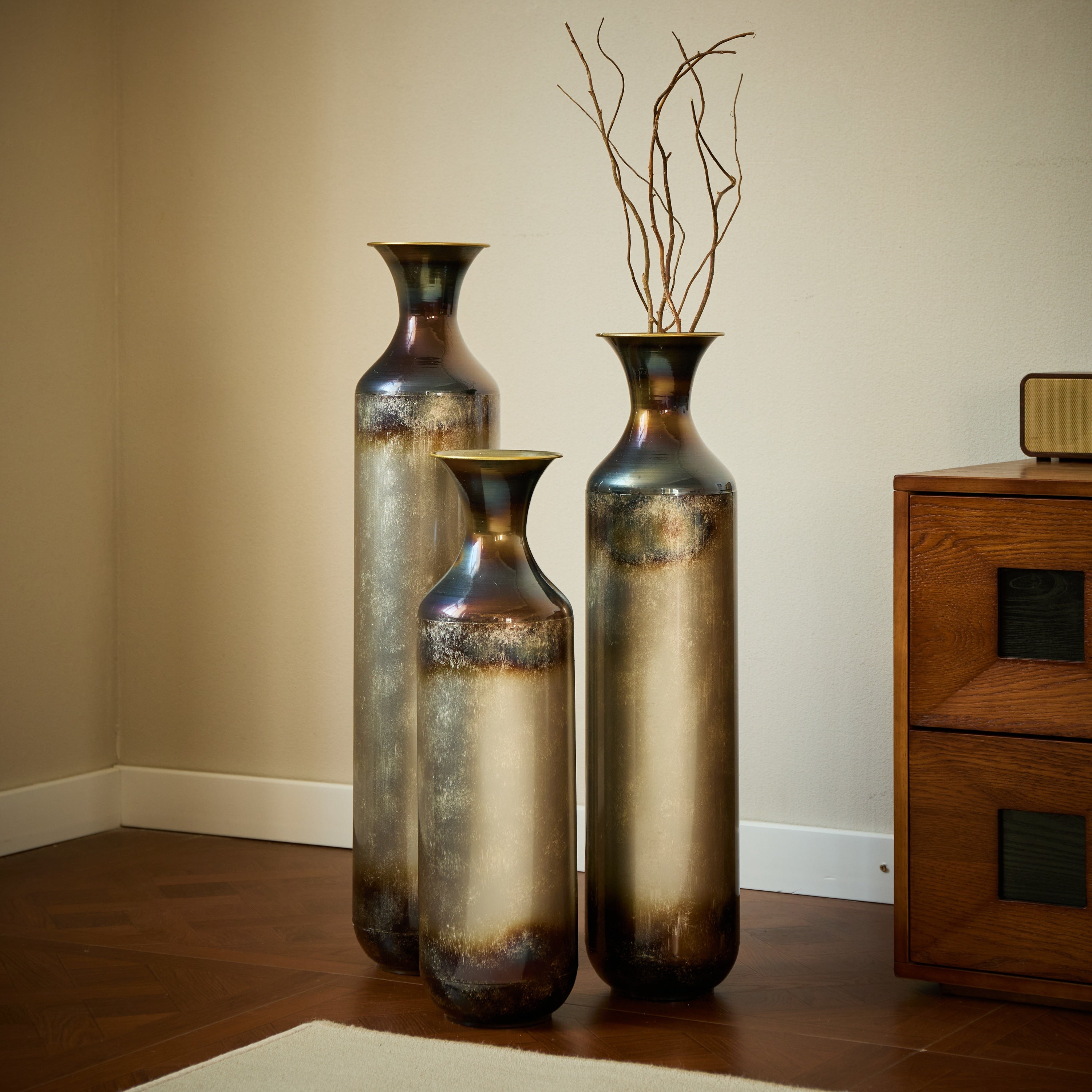 Modern Droplet-Shaped Floor Vase Set – Gold & White Glazed Metal Decorative Vases – 3-Piece Home Accent for Living Room or Entryway