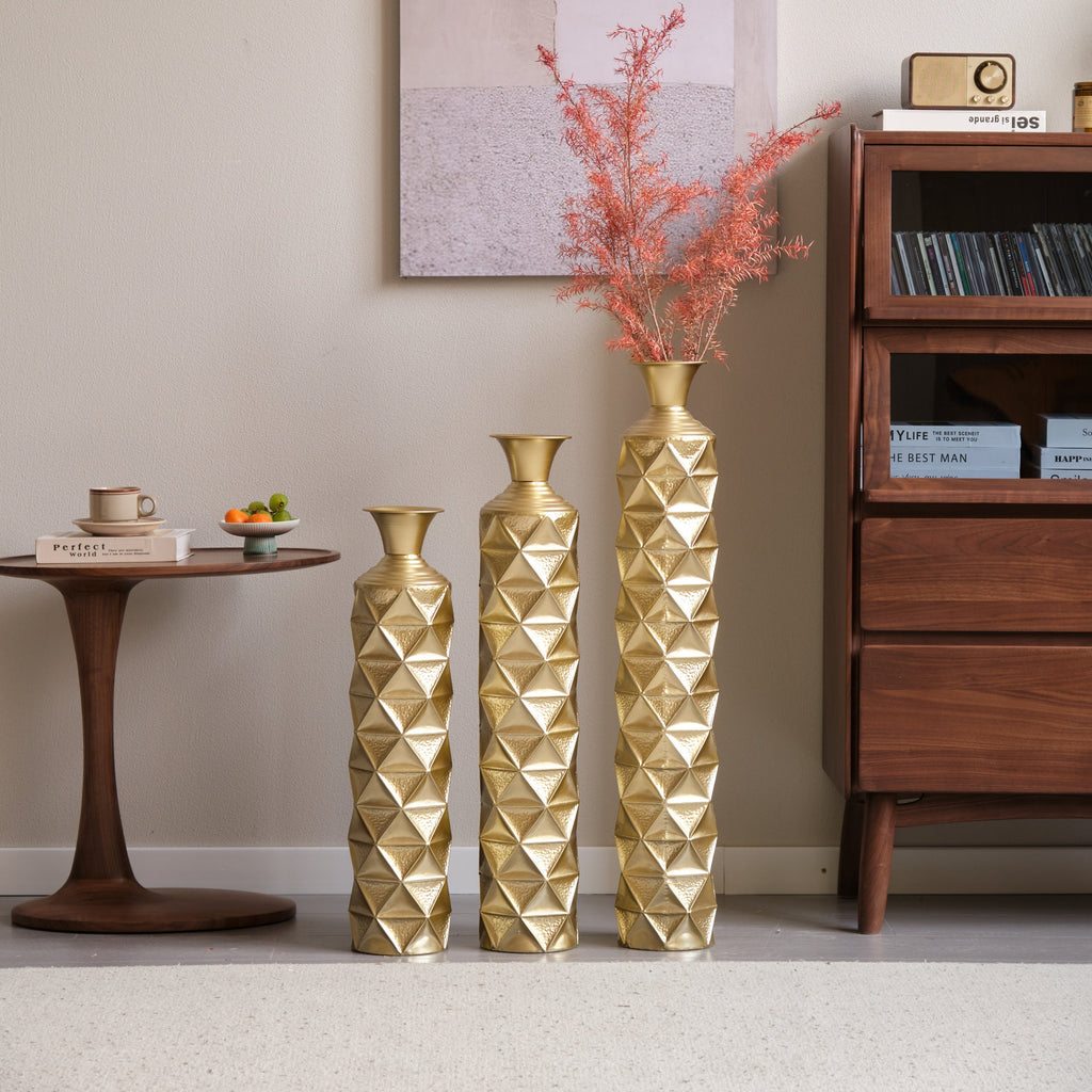 Metal Decorative Vase High Distress Metal Center Vase With 3D Triangle Pattern, Set Of 3 Vases for Home Decoration 33.5', 29.5', 25.2'High, Gold