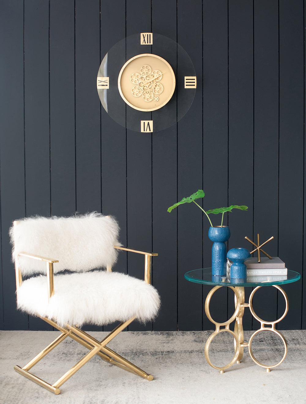 23.5' Round Moving Gear Roman Numeral Clock