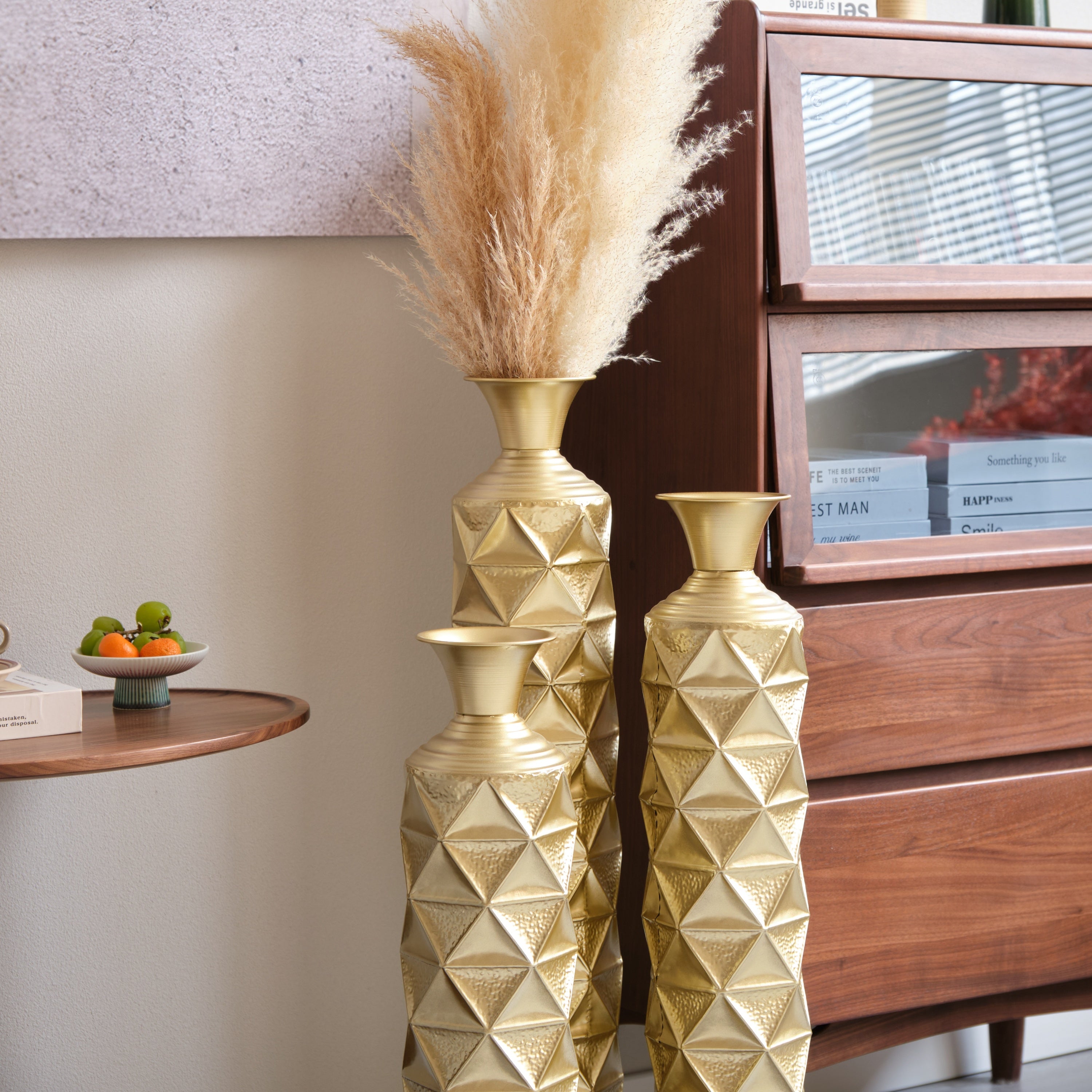 Metal Decorative Vase High Distress Metal Center Vase With 3D Triangle Pattern, Set Of 3 Vases for Home Decoration 33.5', 29.5', 25.2'High, Gold