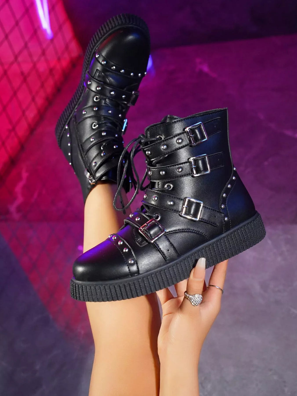 Round Toe Platform Boots
