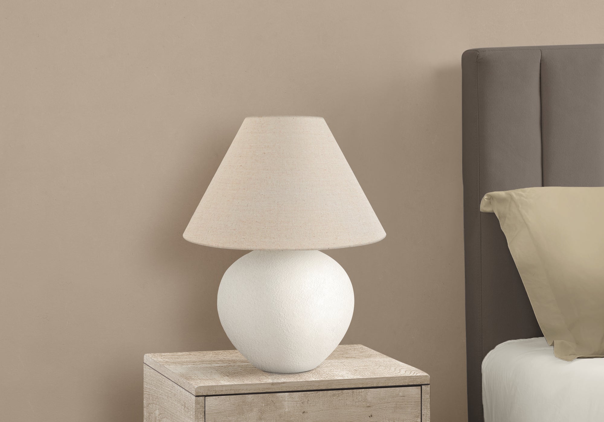 Lighting, 16'h, Table Lamp, Cream Shade, Cream Ceramic, Contemporary