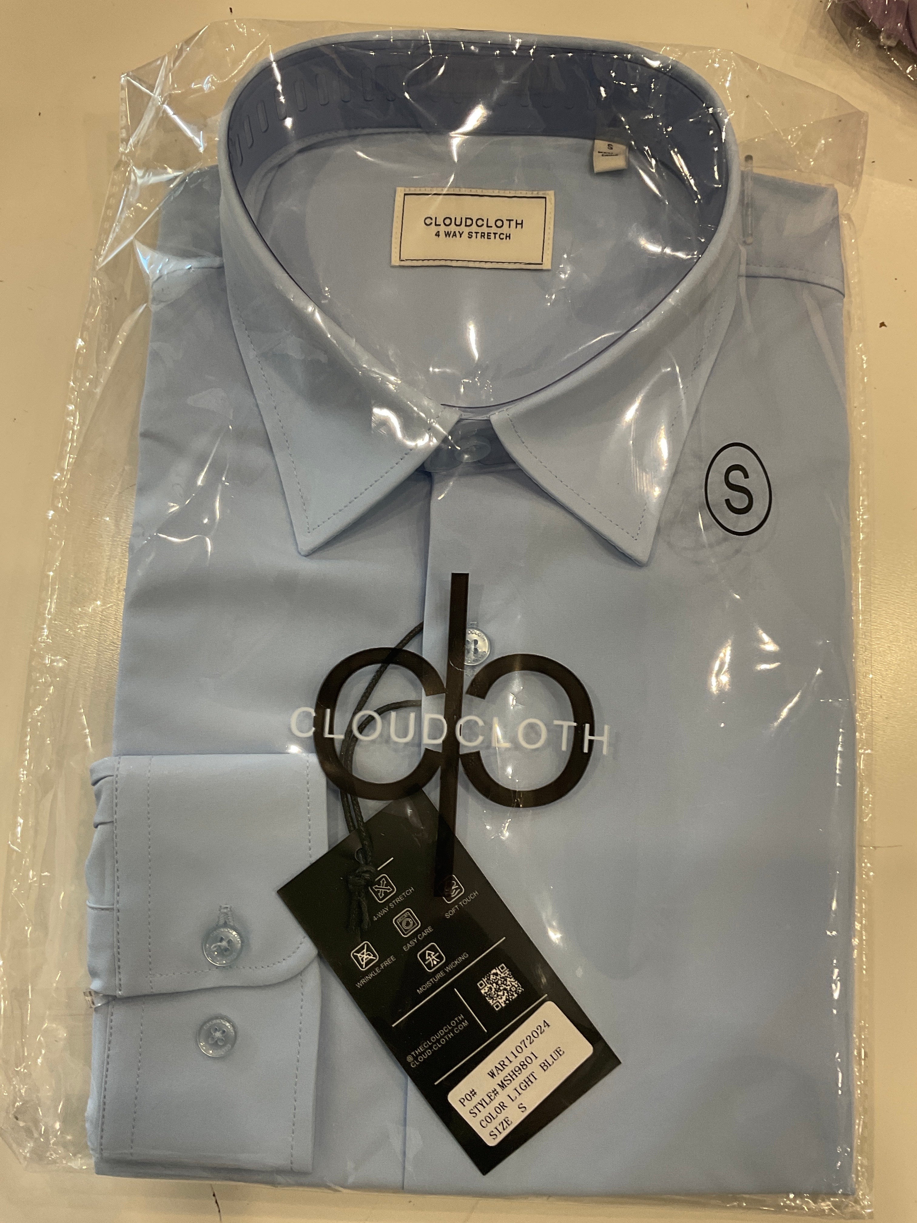 Cloud cloth light blue stetch button down
