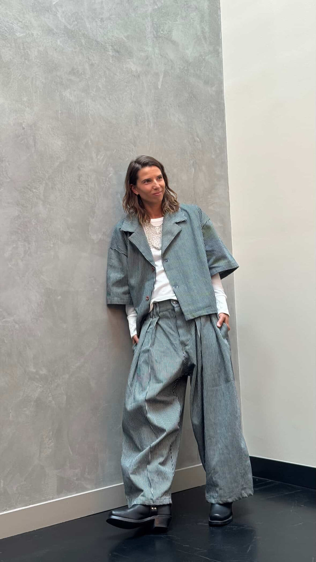 Pin- Stripe Pleated Pant