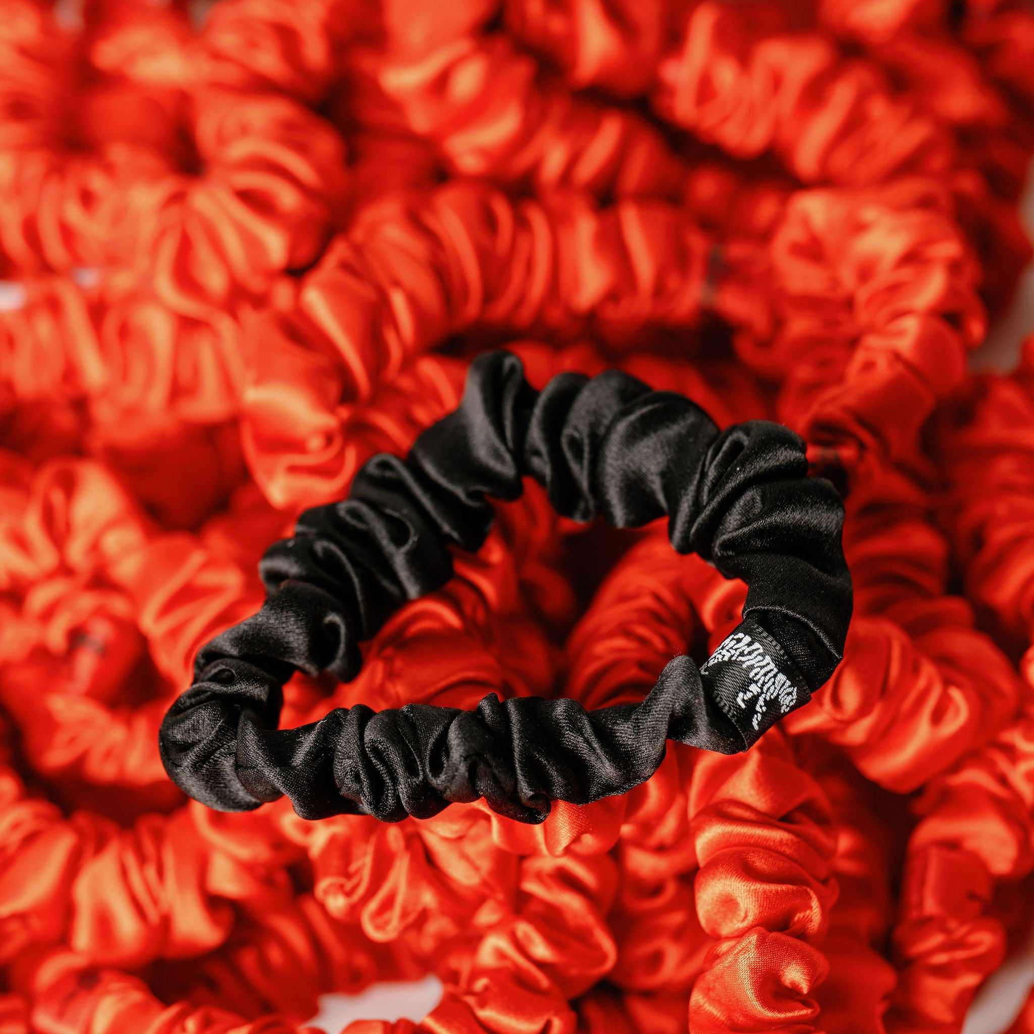 Organic Silk Small Scrunchie Tomato Red