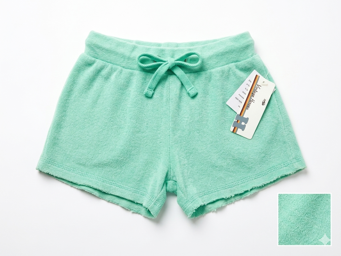 Vintage Havana - Green Shorts