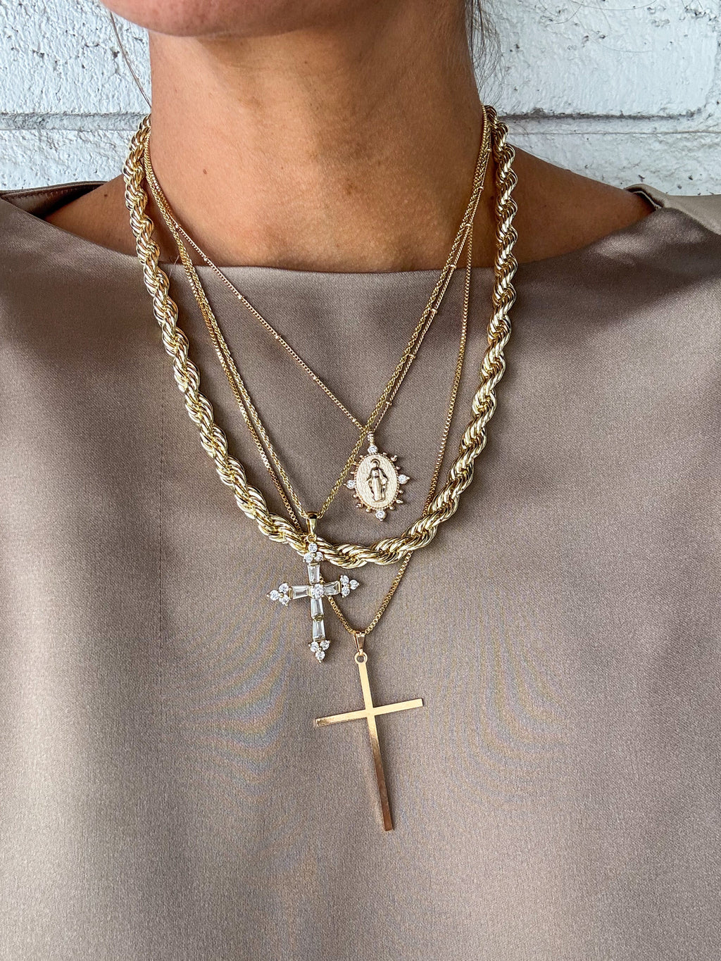Lady Lourdes Pendant - Gold