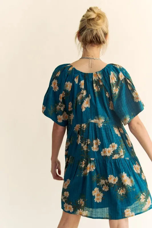 Davi & Dani Floral Print Short Bell Sleeve Pleated Mini Dress