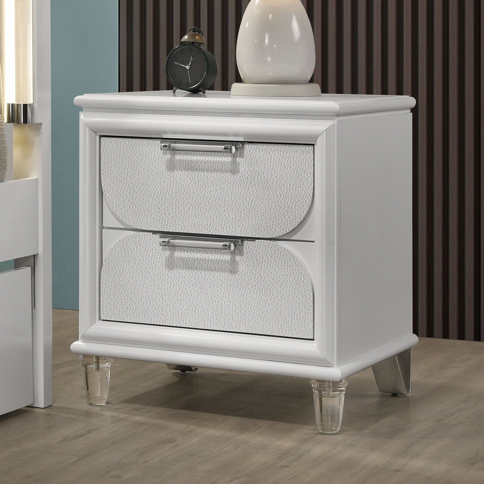 Contemporary Glam Pearl White Full Size Bed W Trundle 2x Nightstands Embossed Panel 3pc Bedframe Bedroom Furniture