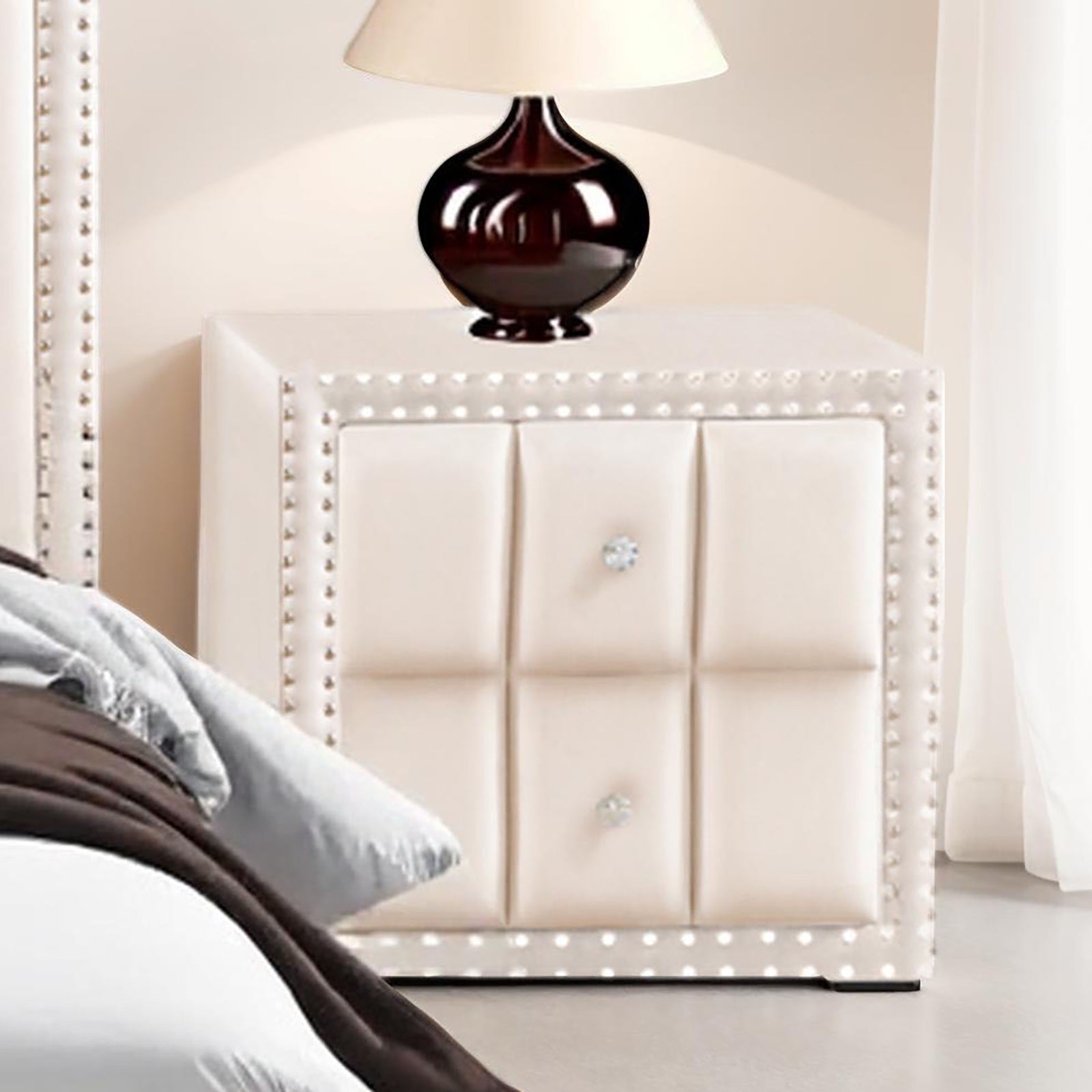 Queen Size Bed 2x Nightstands Bedroom Furniture Contemporary Beige Fabric Upholstered Bedframe w LED Nailhead Trim 3pc Bedroom Set