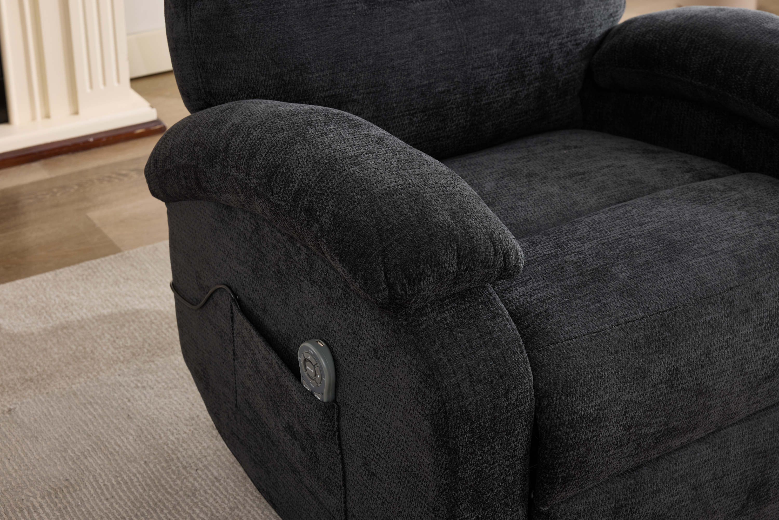 Hot massage manual lounge chair, with rocker arms and rotating fabric, with cup bucket, for living room, black
