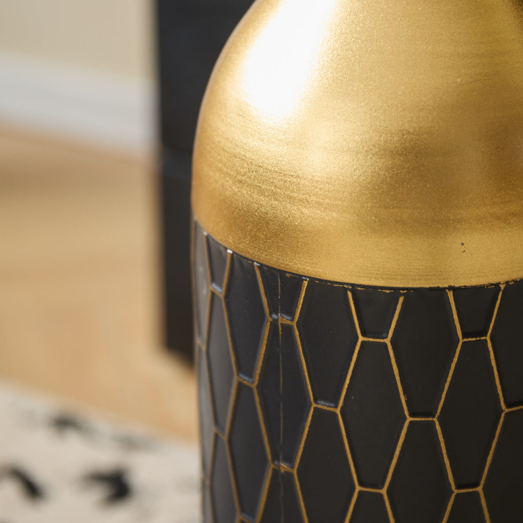 Elegant Floor Vase Set – Gold & Black Metal Decorative Vases – 3-Piece Set for Floral Display, Wedding & Gift Décor