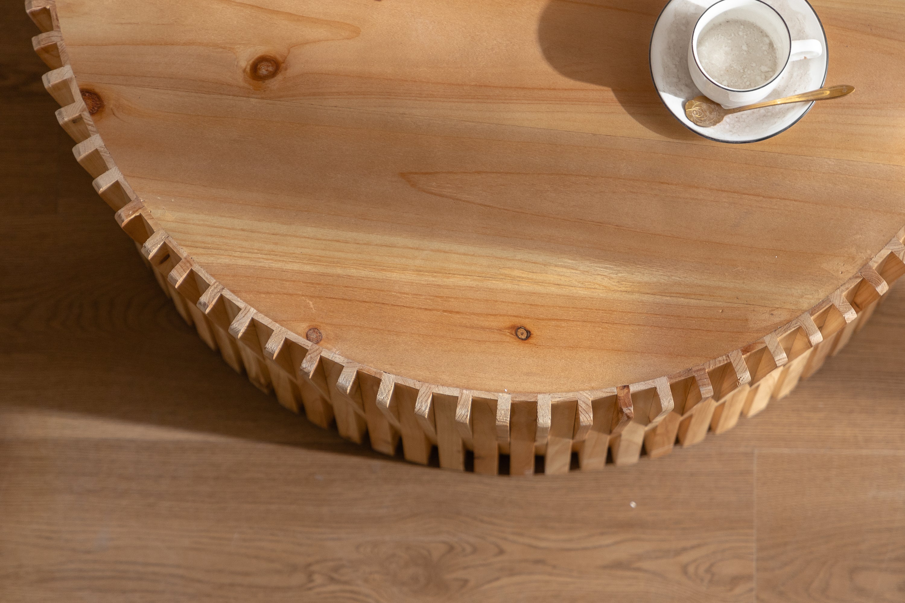 31.5" Retro Fashion Style Cylindrical Coffee Table with Vertical Texture Relief Design,Suitable for Living Room,Office,and Dining Room