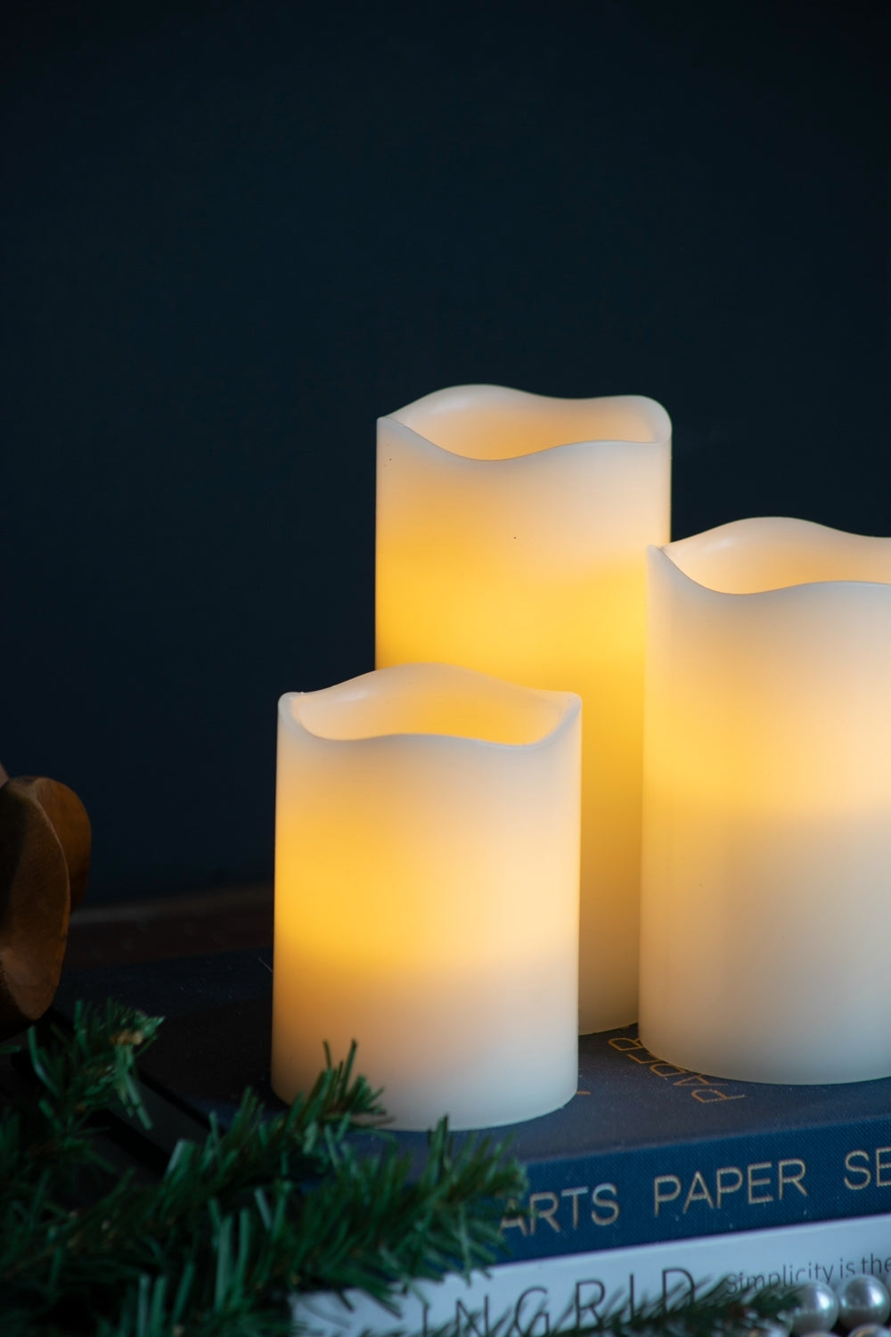 Set of 3 Ivory LED Candles with Remote Timer, L:D3X6' M:D3X5' S:D3X4'