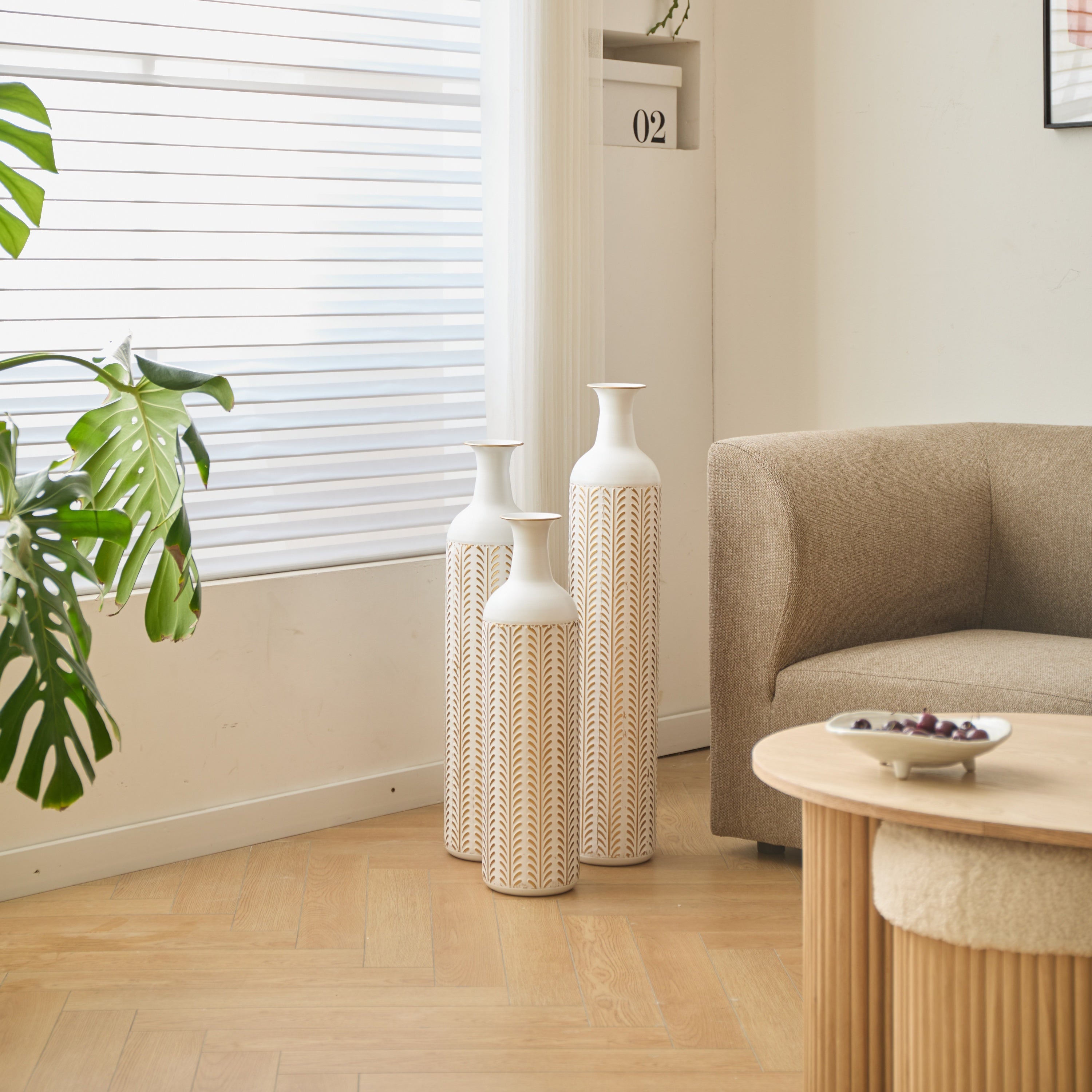 Floor Metal Vase Modern Style Decoration Home White Metal Vase 3-piece Set Gorgeous Home Decoration Large Glazed Metal Vase