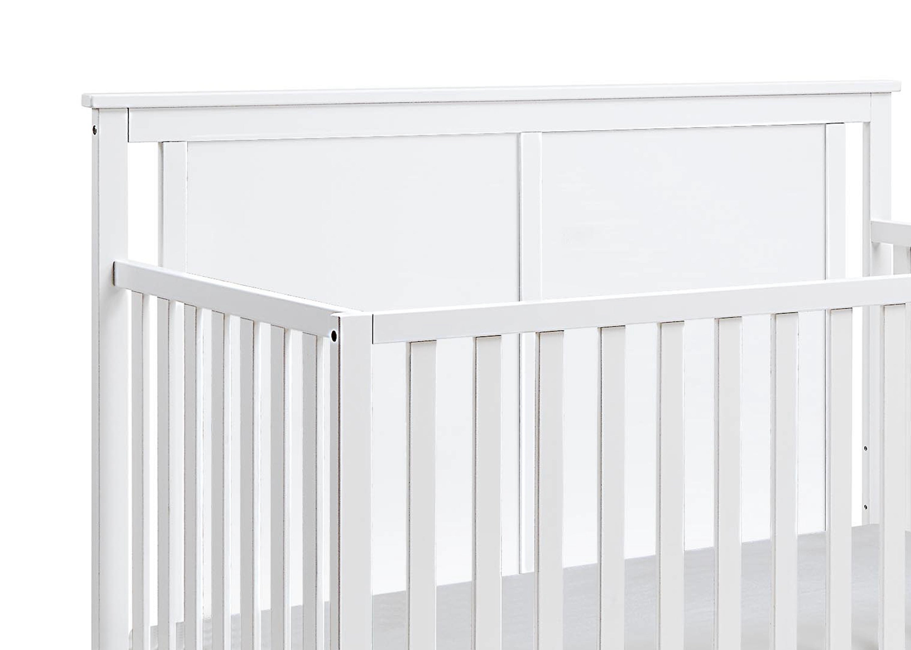 Connelly Mini Crib With Mattress Pad White/Rockport Gray