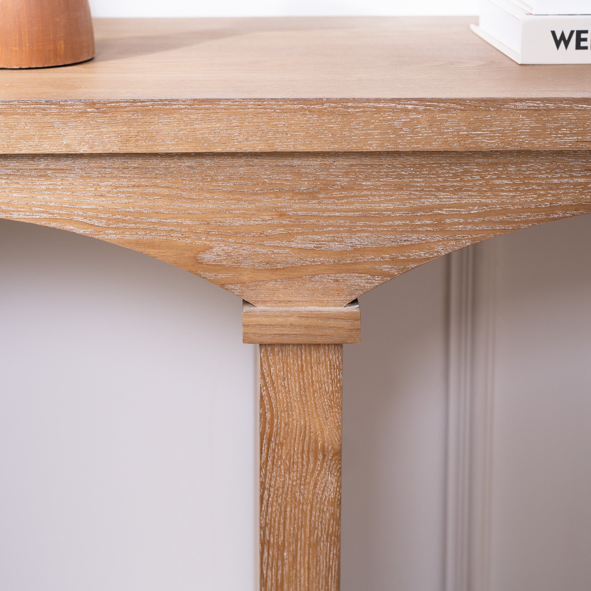 Rustic Archway Console Table – 60'Long Entryway Table with Decorative Arched Legs, Natural Wood Finish, Narrow Sofa Table for Hallway, Living Room, or Foyer