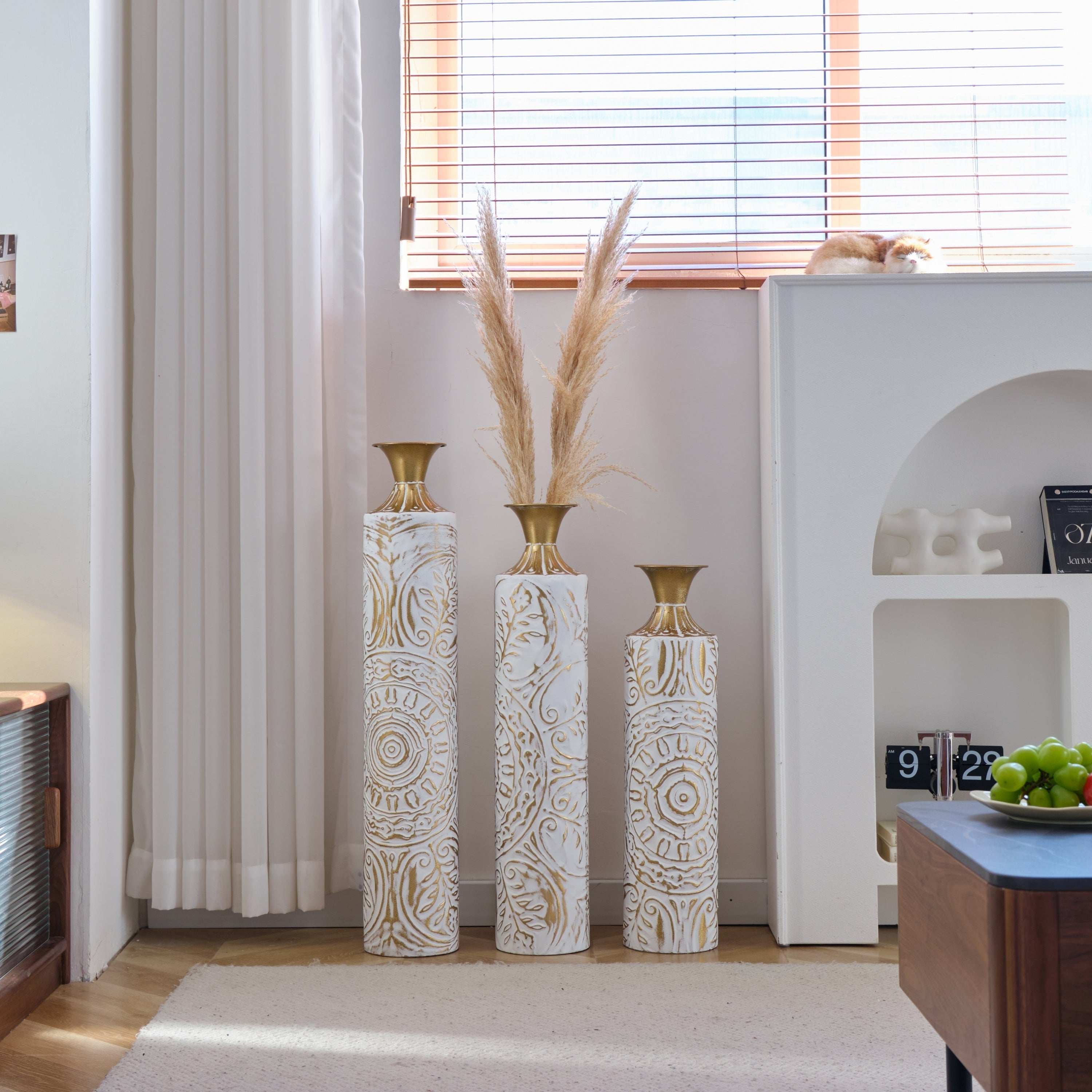 Floor Metal Vases Decorated White Metal Vases Set of 3 Gorgeous Home Decoration Large Glazed Metal Vases 24in/28.7in/33.5in Height