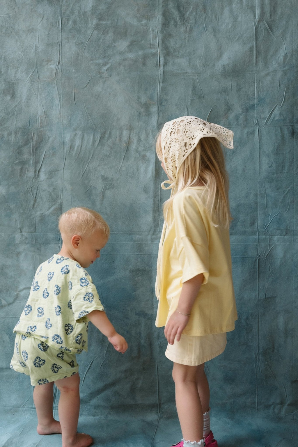 Pretzel Short Sleeve Play Set